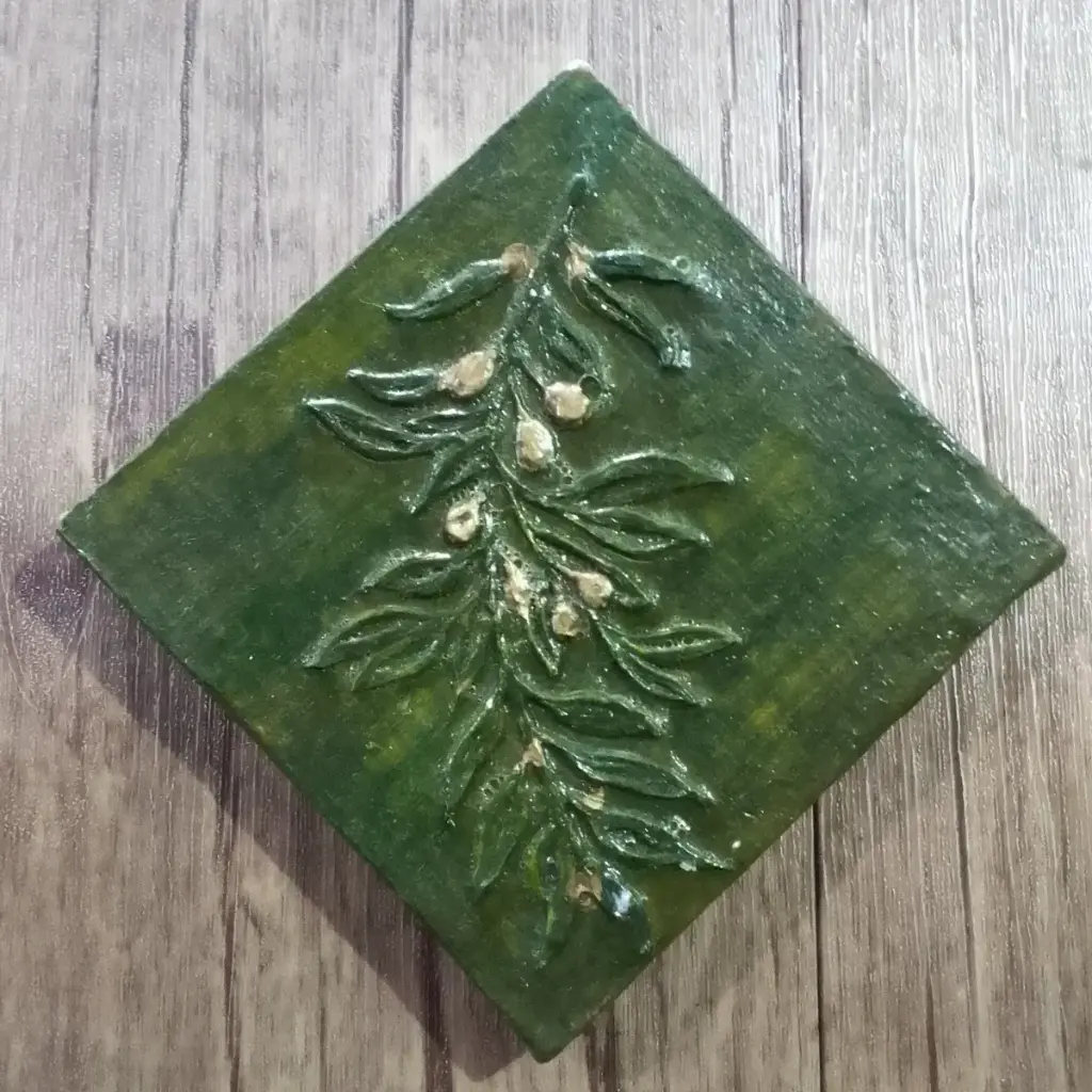Mini Textured Green Leaf Art
